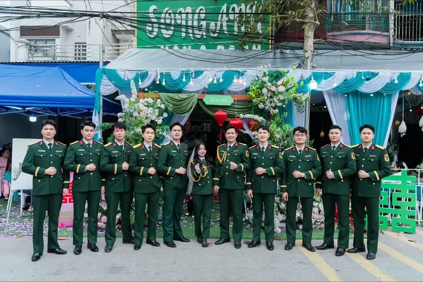 Danh tính dàn bê tráp ‘cực phẩm’ gây bão mạng xã hội ở Hưng Yên