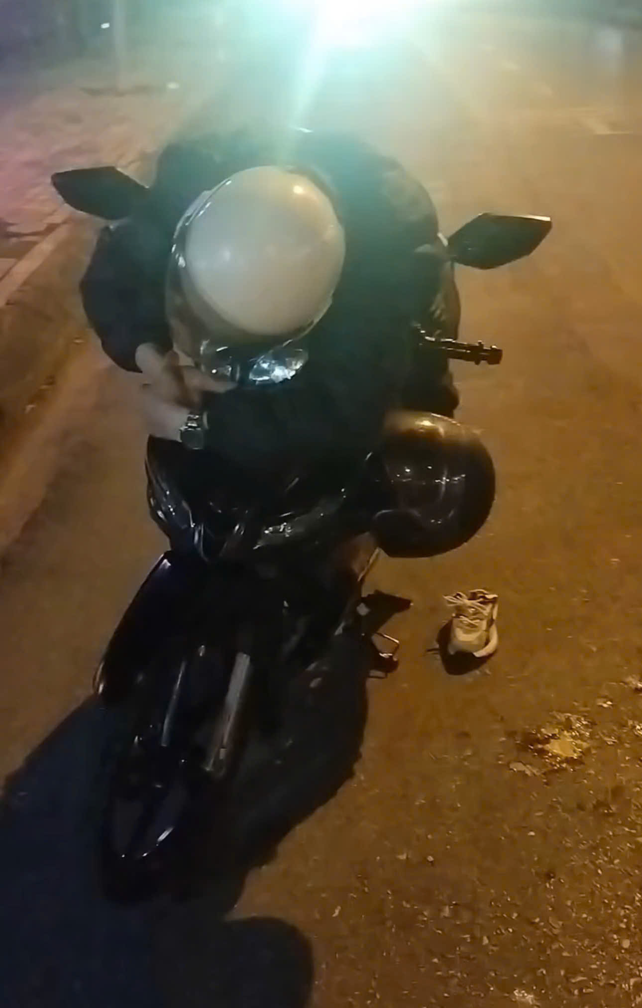 NGAY LÚC NÀY TẠI CÔNG VIÊN 30/6 TP. THÁI BÌNH