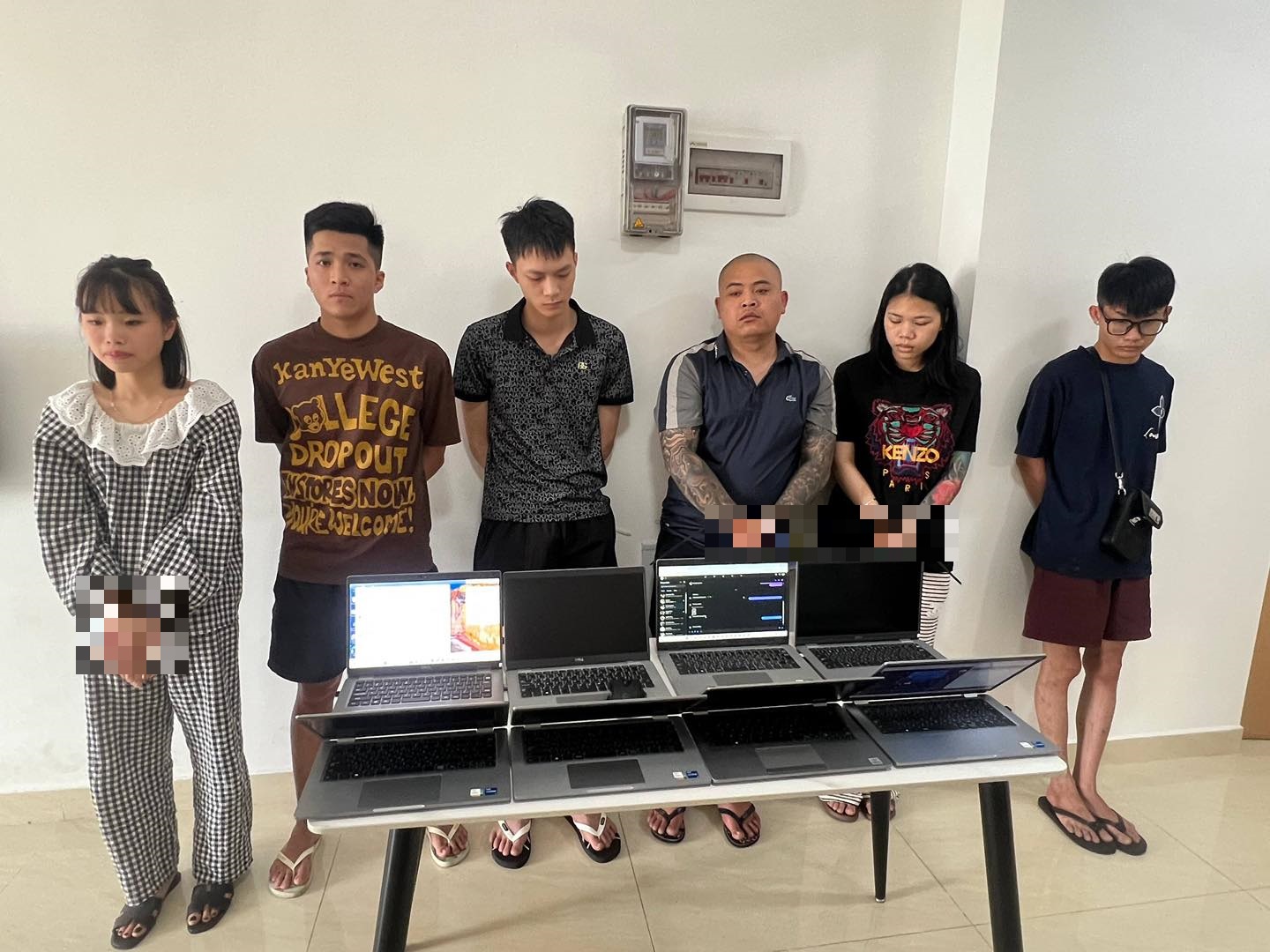 Phnom Penh truy quét đường dây “đào lửa” trực tuyến và mtúy tại chung cư