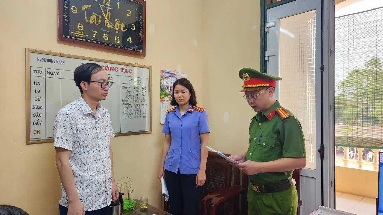 Khởi tố Phó Giám đốc Bệnh viện ở Hưng Yên
